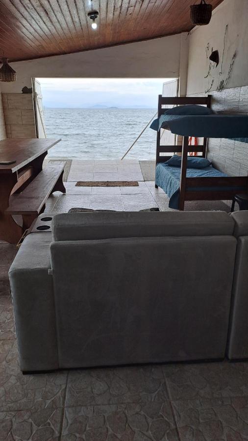 Casa Na Frente Do Mar, Pe Na Areia Holiday home *